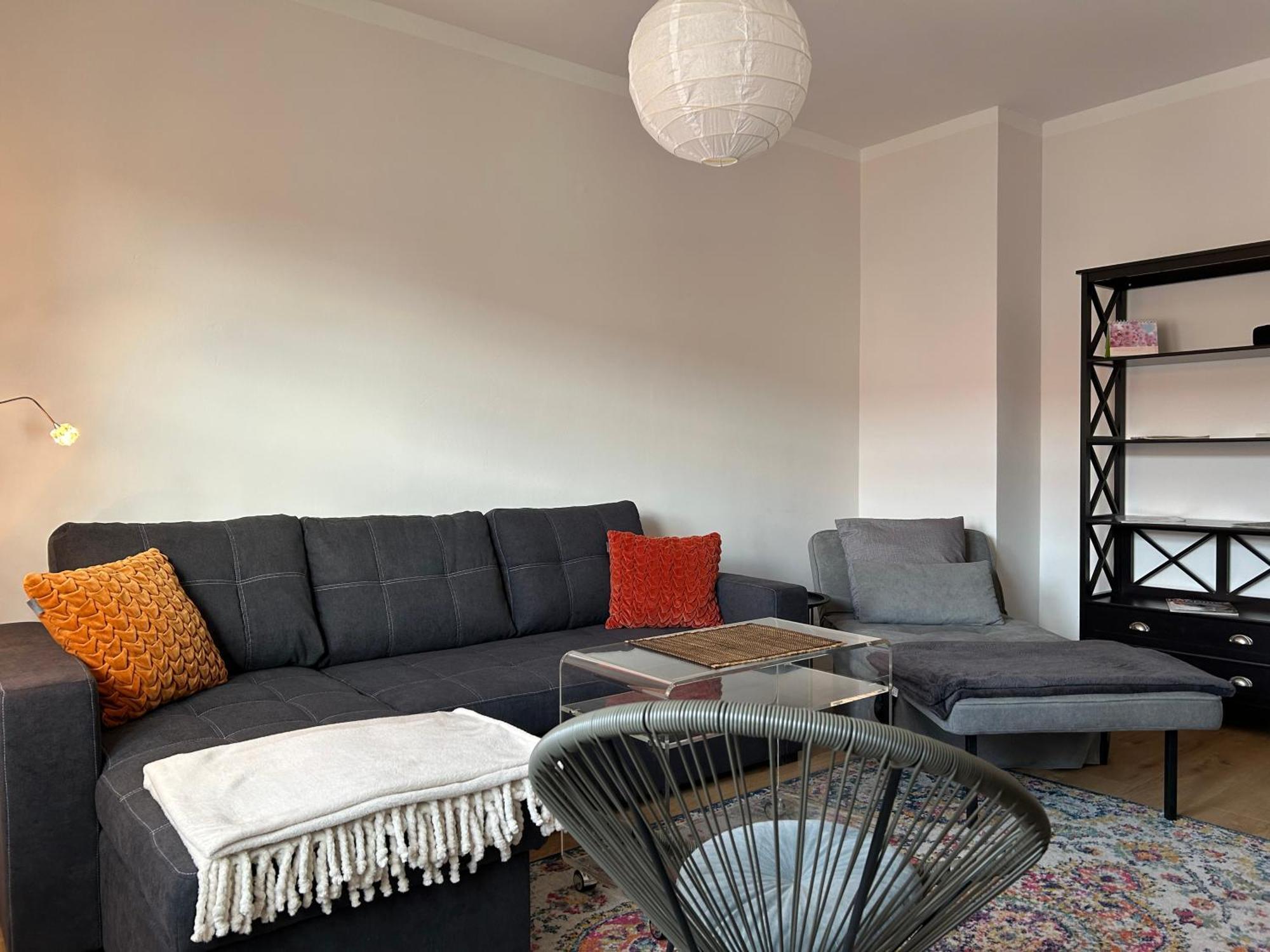 Schoene Neue 4 Zimmer Wohnung Mit Sued-Balkon Bis 8 Personen ناومبورغ المظهر الخارجي الصورة